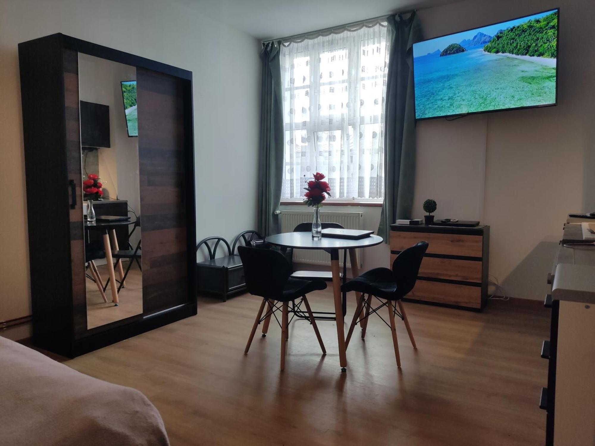 Mini Apartment Glucholazy